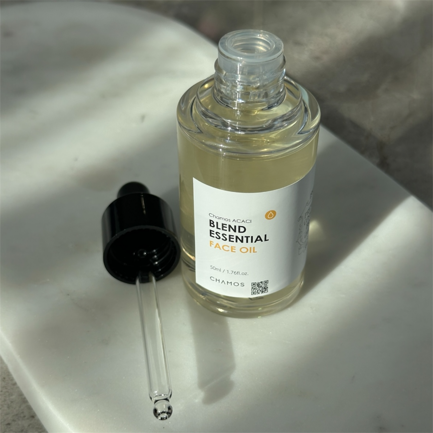 BLEND ESSENTIAL natūralus ir maitinamasis veido aliejus CHAMOS ACACI