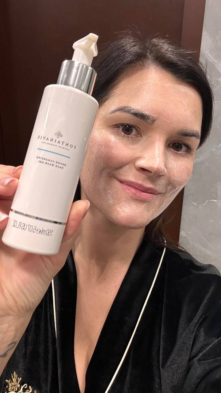 FONTAINAVIE Detox valomasis veido prausimosi gelis