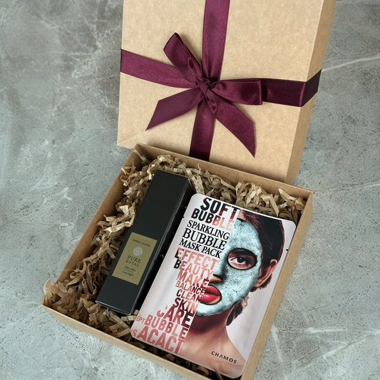 Dovanų rinkinys: Kvapni patalynės dulksna + veido kaukė