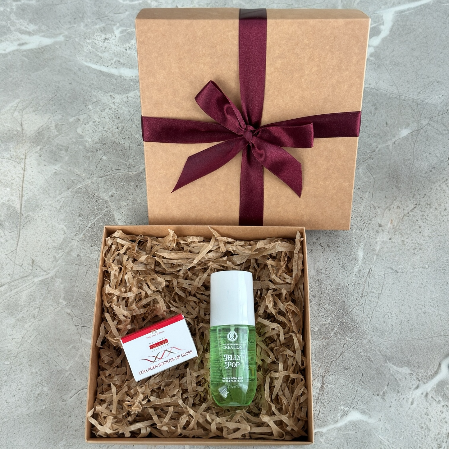 Dovanų rinkinys: Inventia lūpų blizgis + kūno ir plaukų dulksna