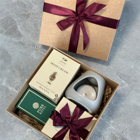 Dovanų rinkinys: Kvapnusis vaškas 860, žvakidė, kava, degtukai