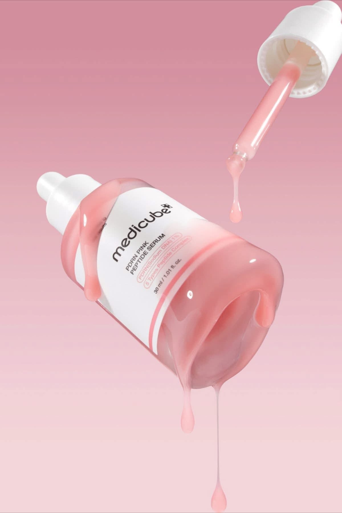 Medicube PDRN Pink Peptide Serum - veido serumas su peptidais