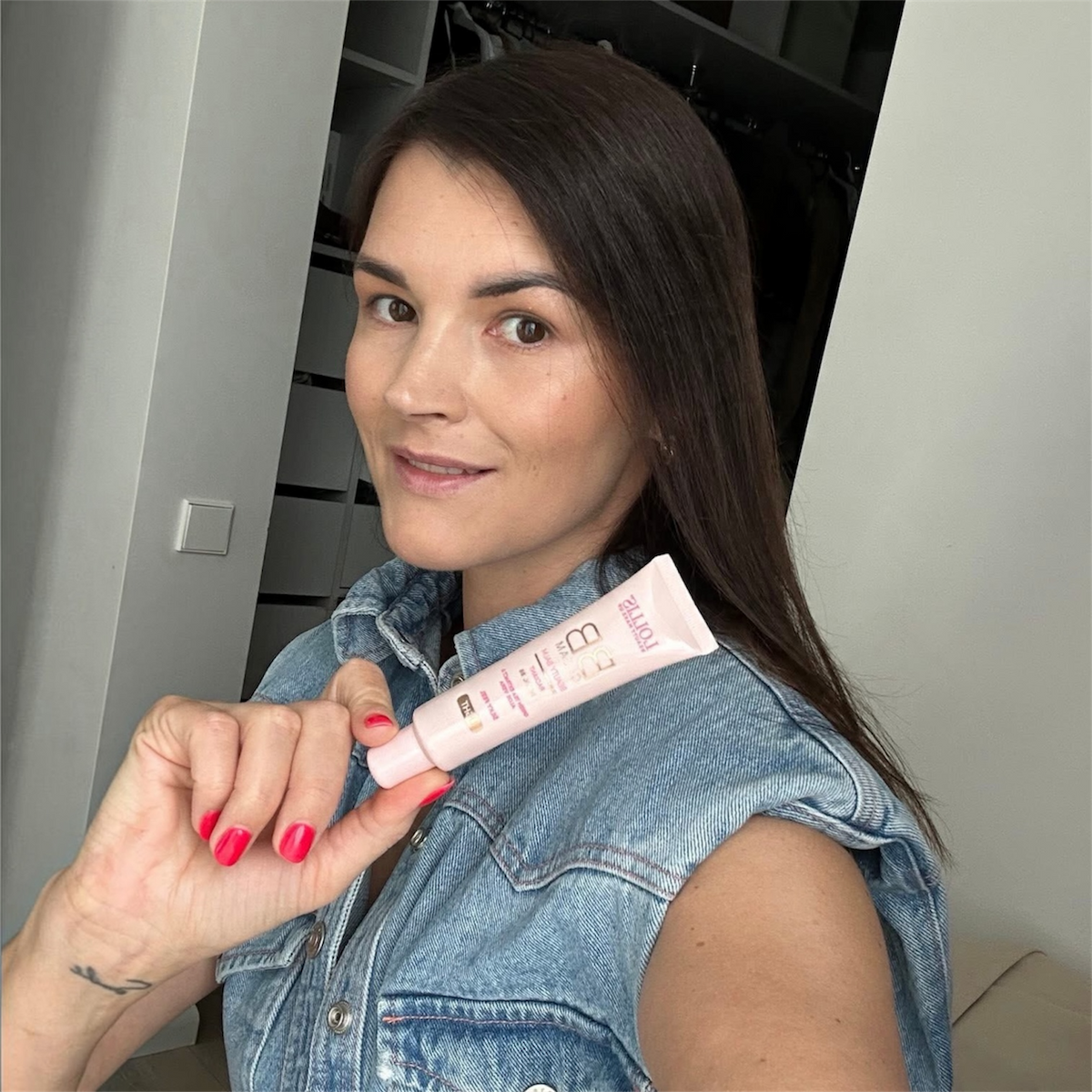 LOLLIS BB veido kremas su spalva LIGHT atspalvio
