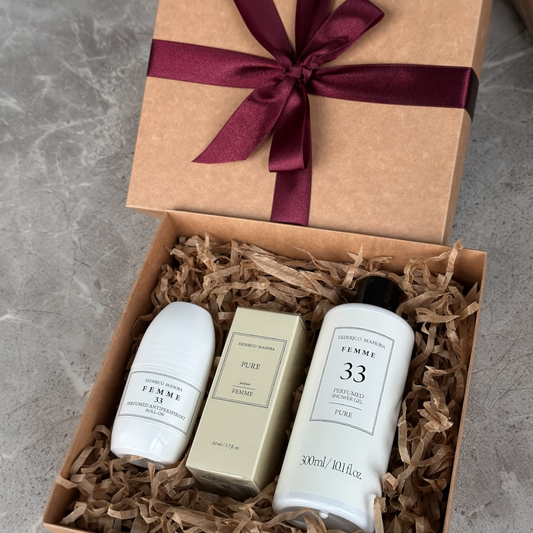 Dovanų rinkinys: 33 kvapo kvepalai + 33 prausimosi gelis + 33 antiperspirantas