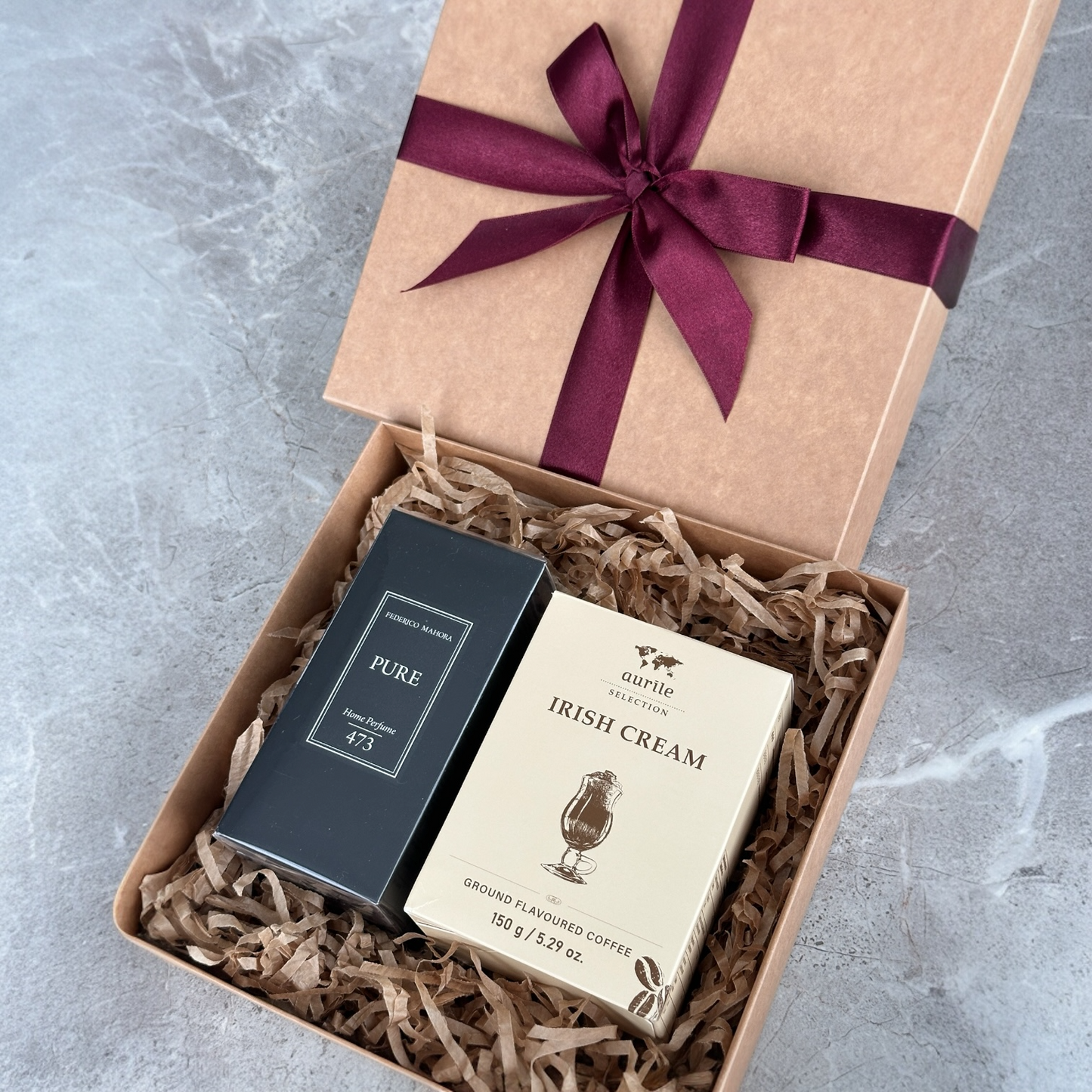 Dovanų rinkinys: Purškiamas patalpų kvapas + kava (Irish Cream)