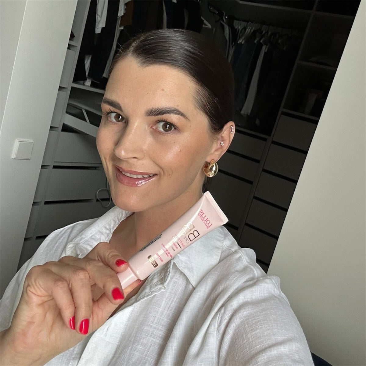 LOLLIS BB veido kremas su spalva LIGHT atspalvio