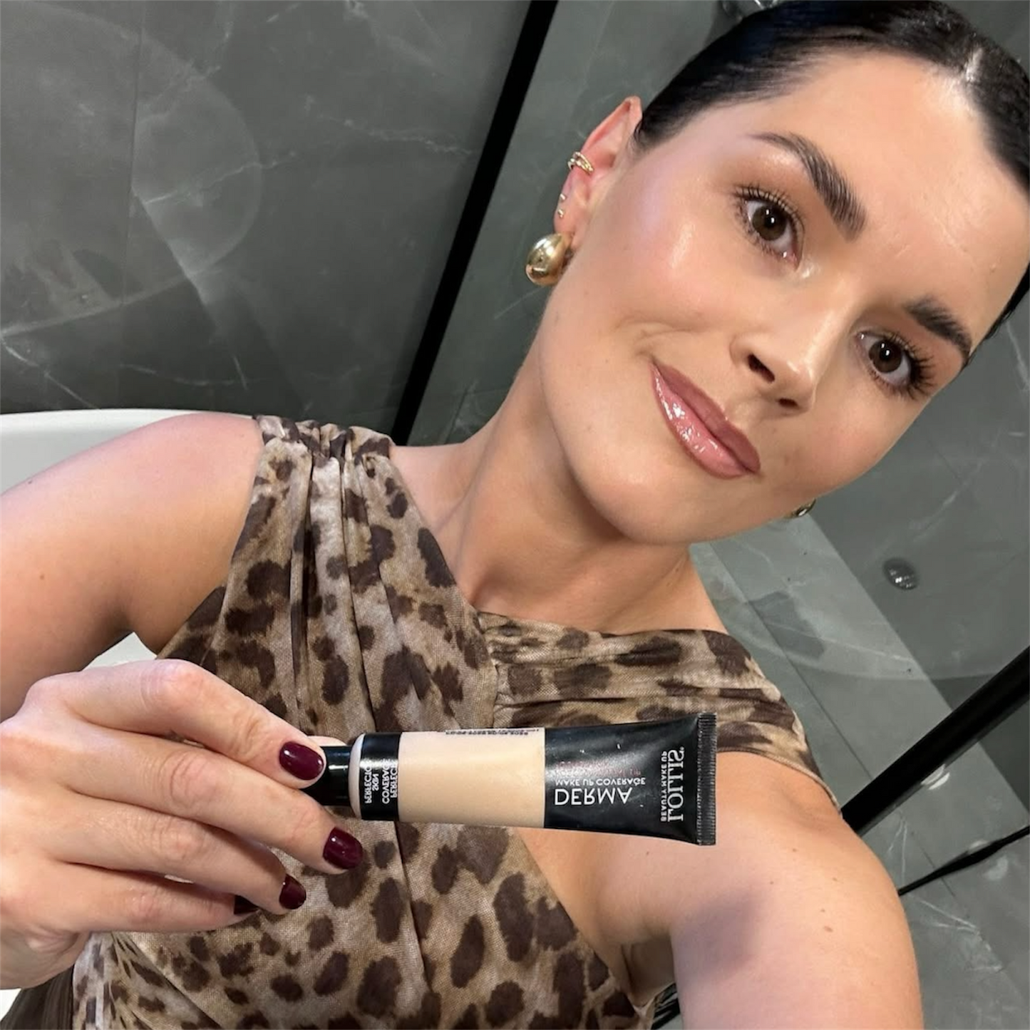 LOLLIS DERMA šilkinis maskuojantis makiažo pagrindas 002 atspalvis