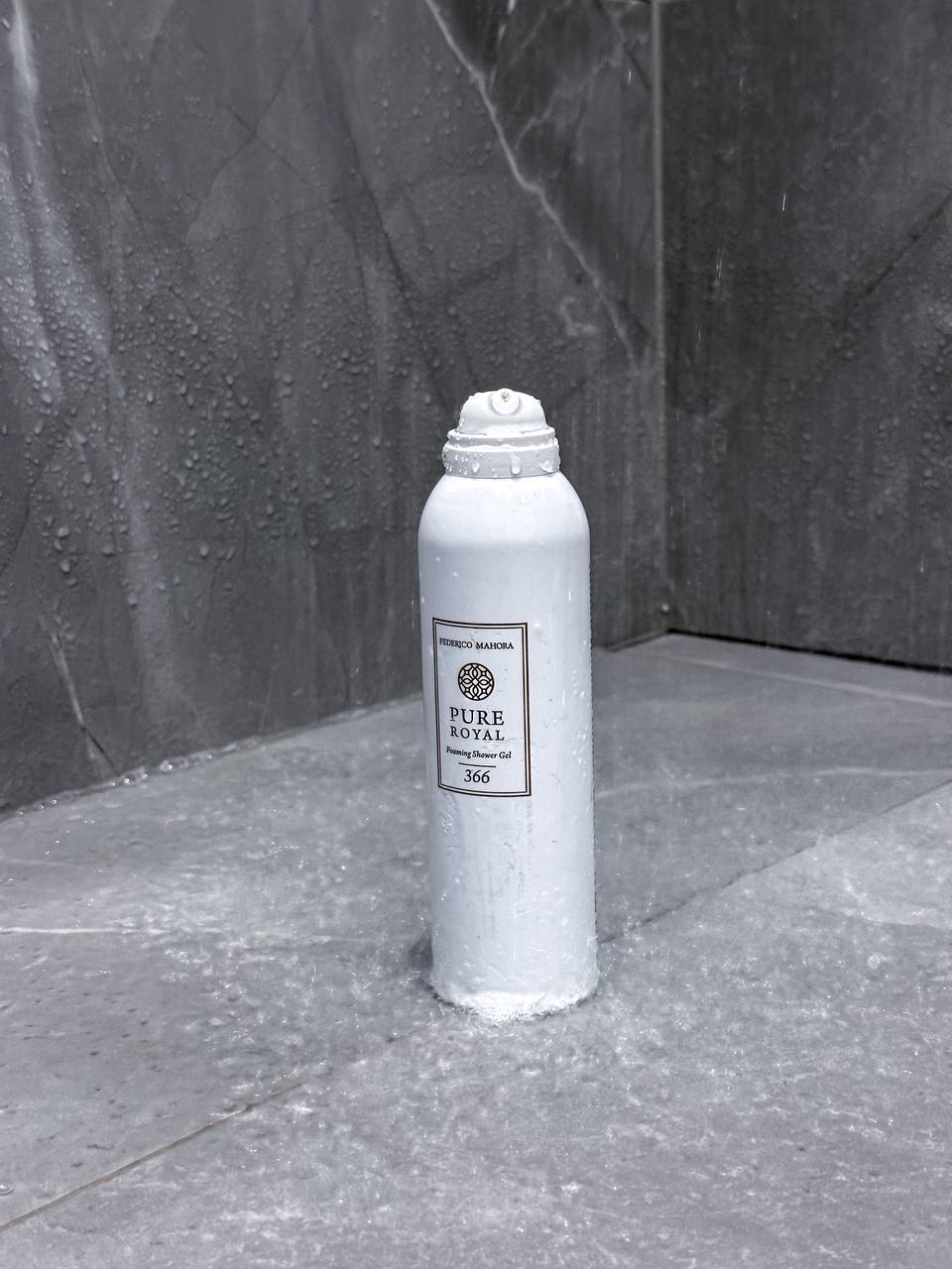 Prausimosi gelis - putos 366 kvapo