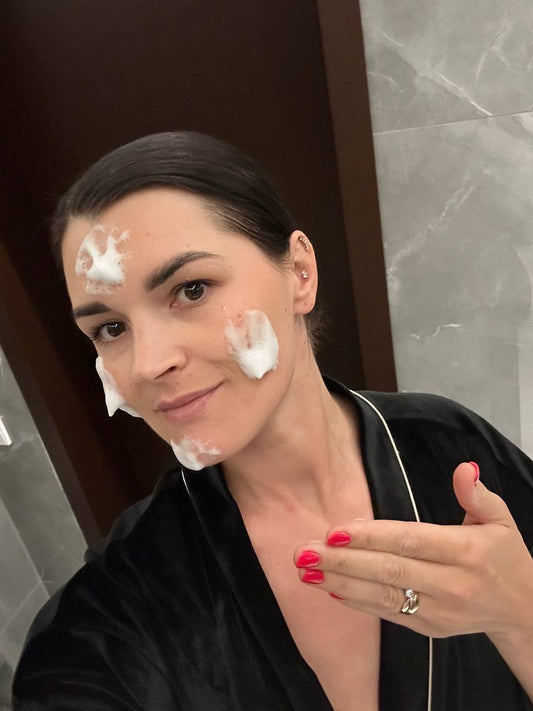 YVETTE Pure švelnios putos veidui ir makiažui plauti