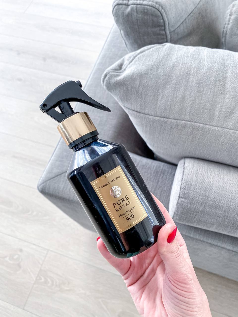 Purškiami patalpų ir automobilio kvepalai 900 kvapo 250 ml