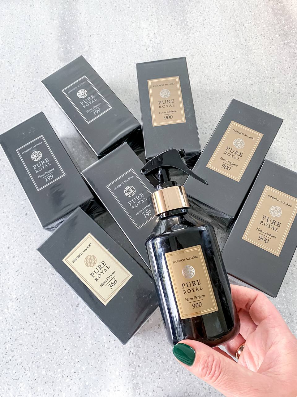 Purškiami patalpų ir automobilio kvepalai 900 kvapo 250 ml