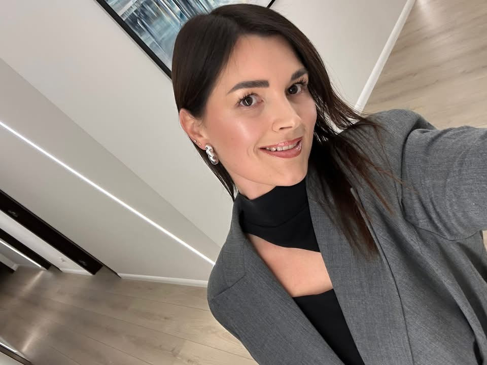 Dovanų rinkinys: Lūpų pieštukas + lūpų blizgis Classy Lady