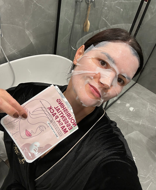 Korėjietiška maitinamoji veido kaukė BLANSEN