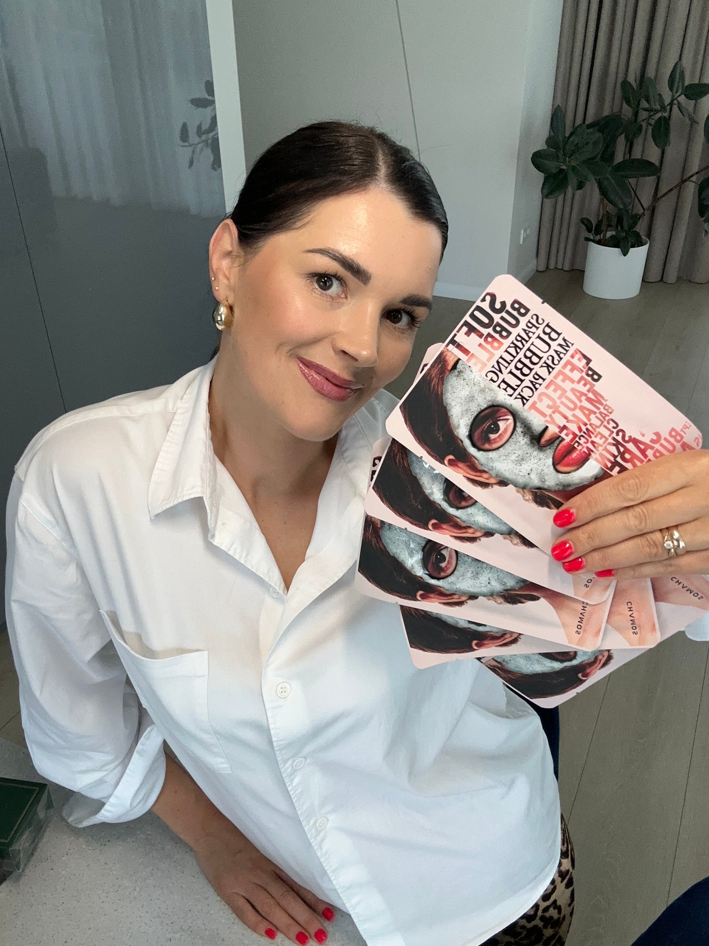 Korėjietiška šveičiamoji burbuliuojanti veido kaukė CHAMOS ACACI