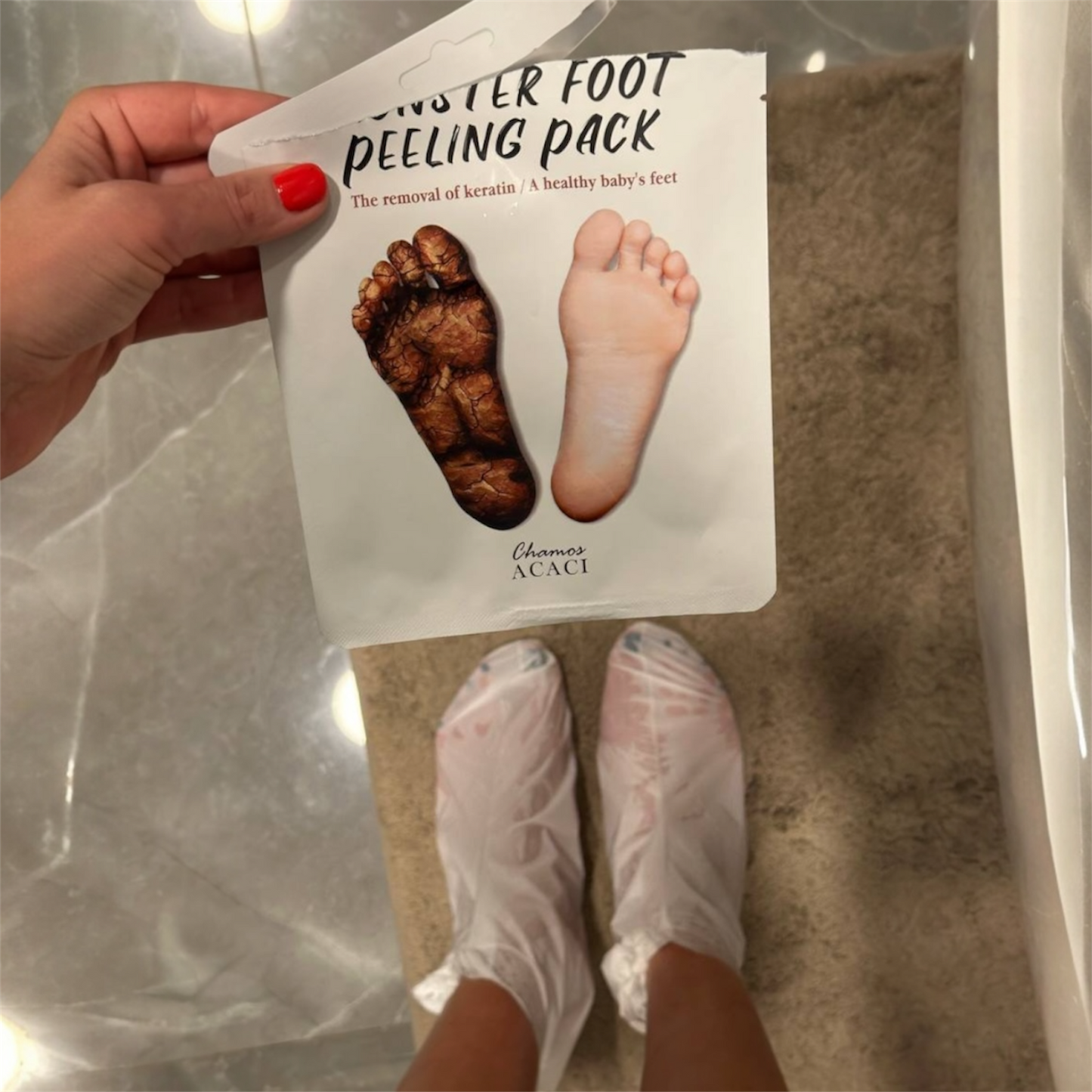 Korėjietiška MONSTER šveičiamoji pėdų kaukė CHAMOS ACACI