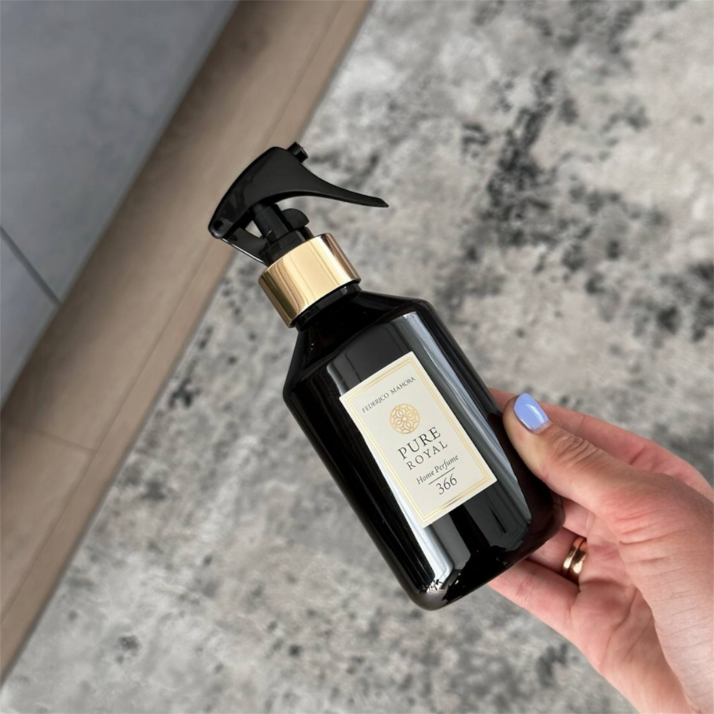 Purškiami patalpų ir automobilio kvepalai 366 kvapo 250 ml