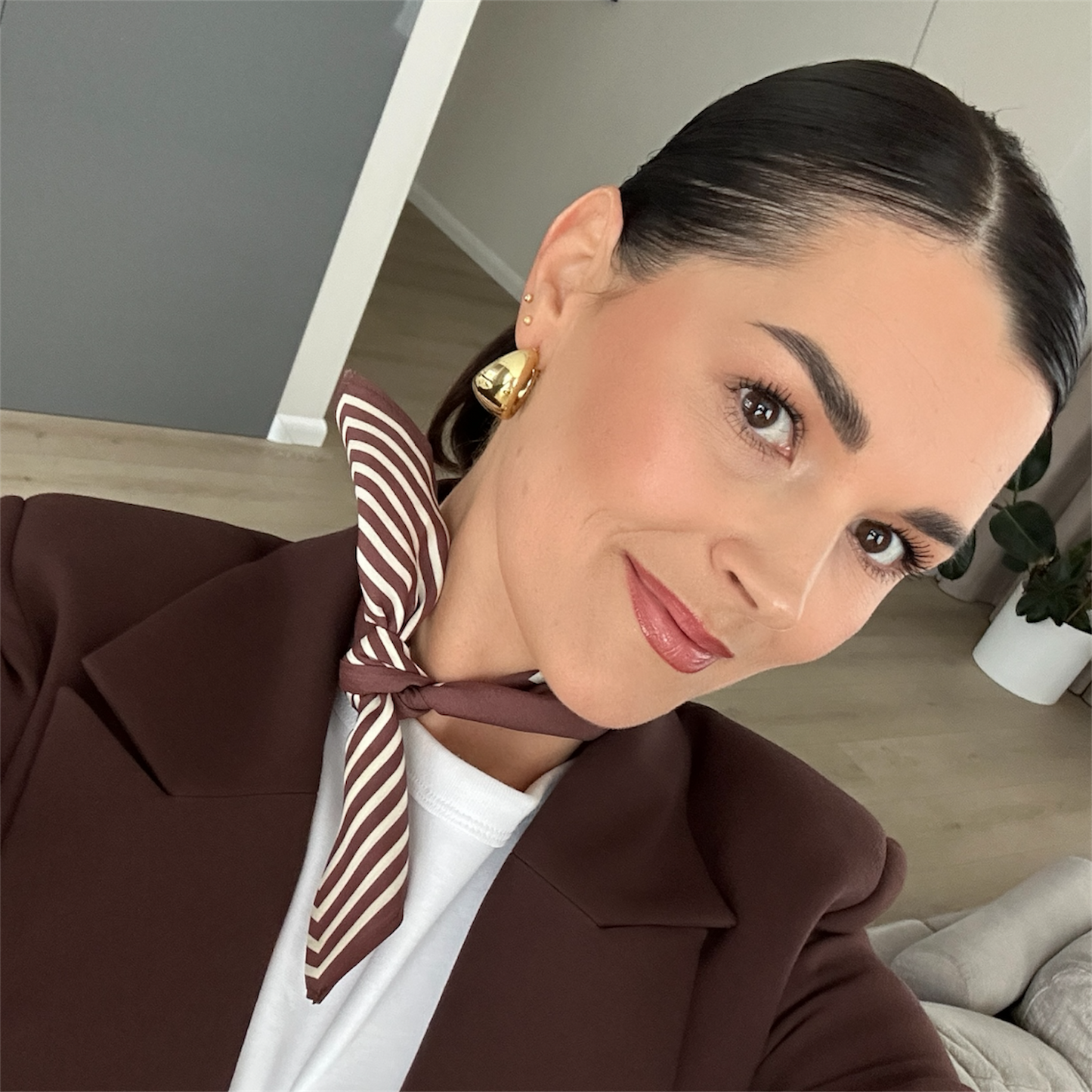 Lūpų kontūro pieštukas SUNRISE