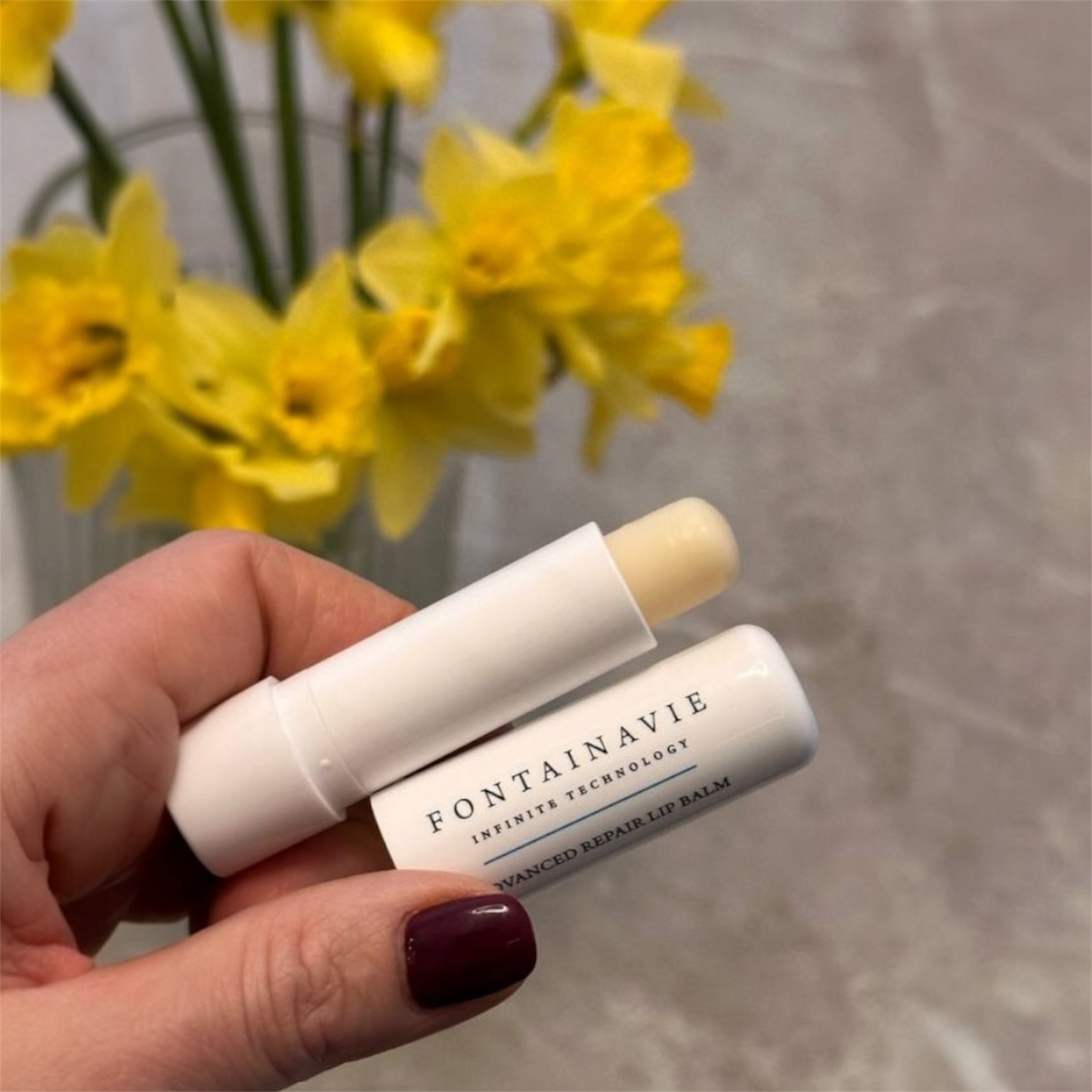 FONTAINAVIE Intensyviai regeneruojantis lūpų balzamas SPF 15